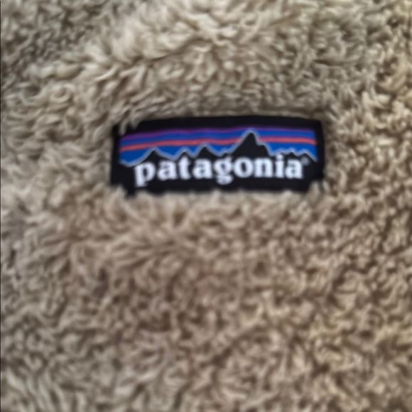 Patagonia Tan Fleece Pullover - Picture 3 of 4